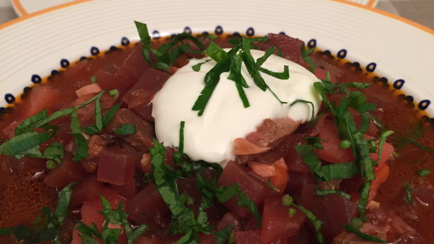 Рецепт борща с курицей, говядиной и языком по-домашнему