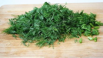 Рецепт холодного зеленого борща с огурцами