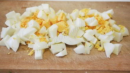 Рецепт холодного зеленого борща с огурцами