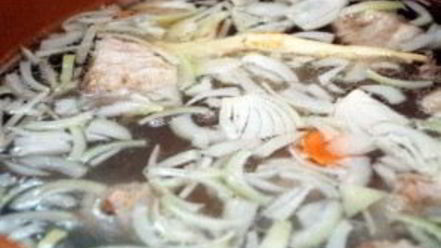 Рецепт зеленого борща со щавелем и яйцом