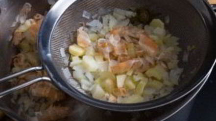 Рецепт бульона из креветочных панцирей