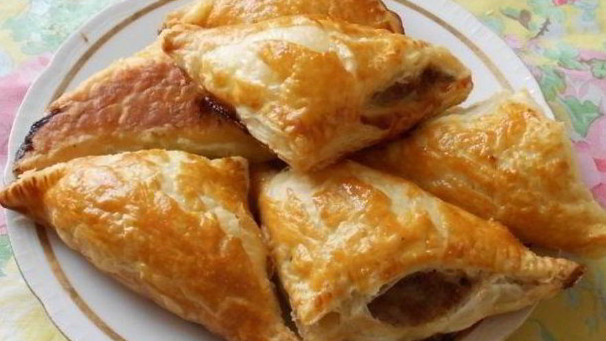 Рецепт бульонных пирожков