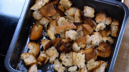 Рецепт куриного бульона с яйцом и беконом