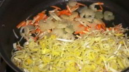 Рецепт простого супа на мясном бульоне