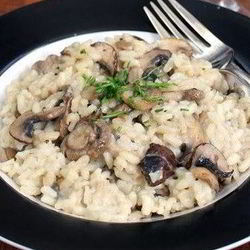 Рецепт Ризотто на курином бульоне с грибами