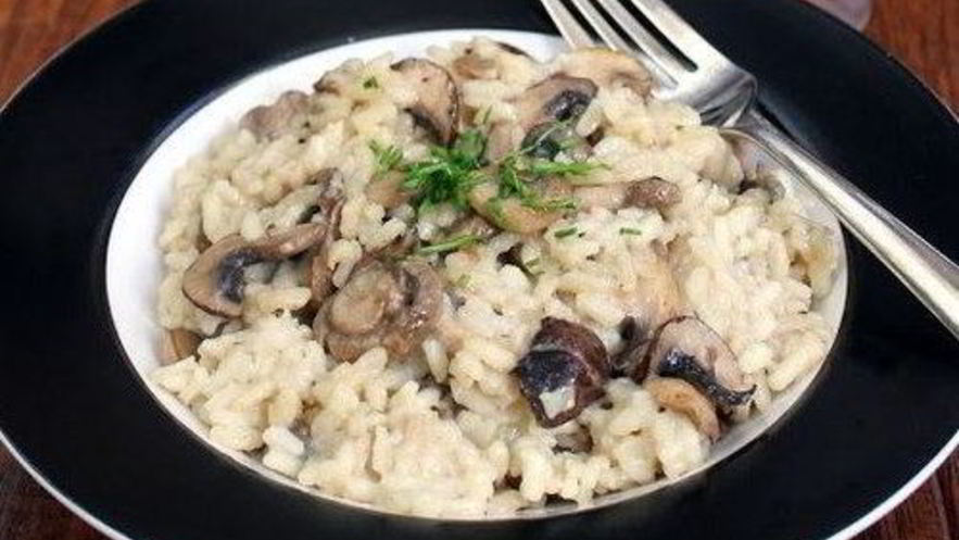 Рецепт ризотто на курином бульоне с грибами