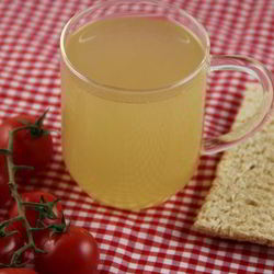 Рецепт Рыбного бульона с белым вином, тимьяном и анисом