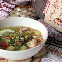 Рецепт Супа из зеленого горошка на курином бульоне