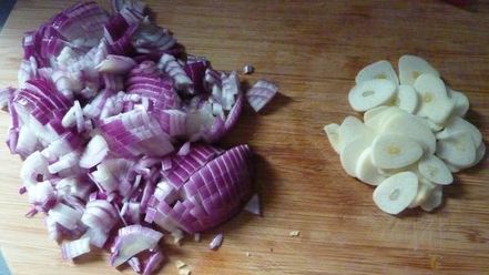 Рецепт супа на курином бульоне с мускатной тыквой и луком