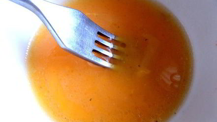 Рецепт французского чесночного супа с сырными гренками