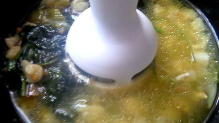 Рецепт французского чесночного супа с сырными гренками