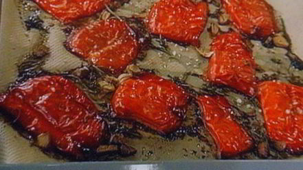 Рецепт гаспачо из паприки с домашними гриссини