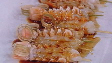 Рецепт гаспачо из паприки с пикантно замаринованной креветкой