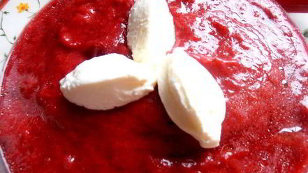 Рецепт гаспачо из ревеня и вишни