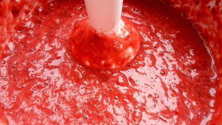 Рецепт гаспачо из ревеня и вишни