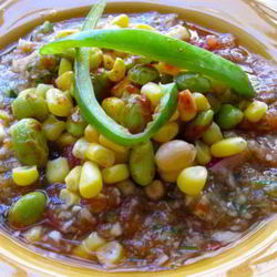 Рецепт Гаспачо с кукурузой и соевыми бобами