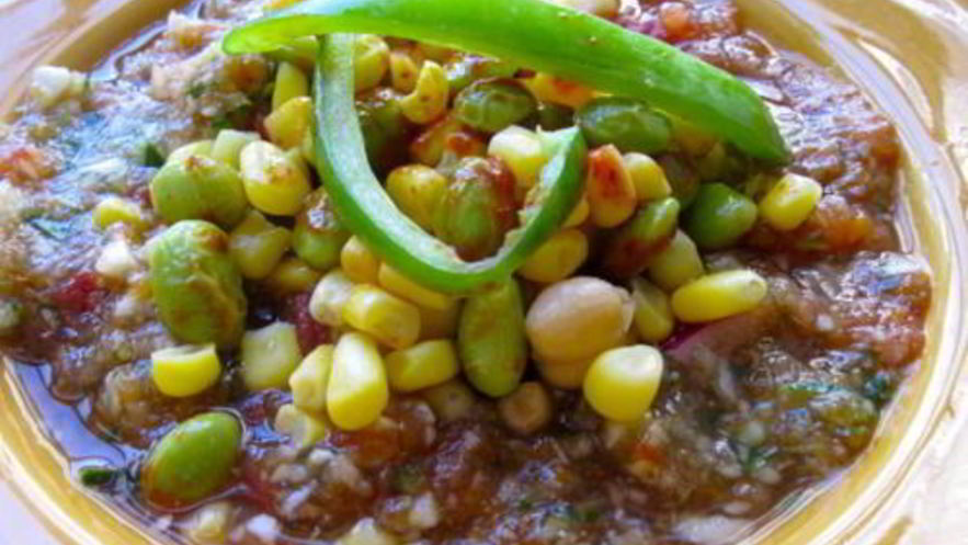 Рецепт гаспачо с кукурузой и соевыми бобами