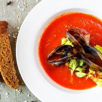 Гаспачо с мидиями
