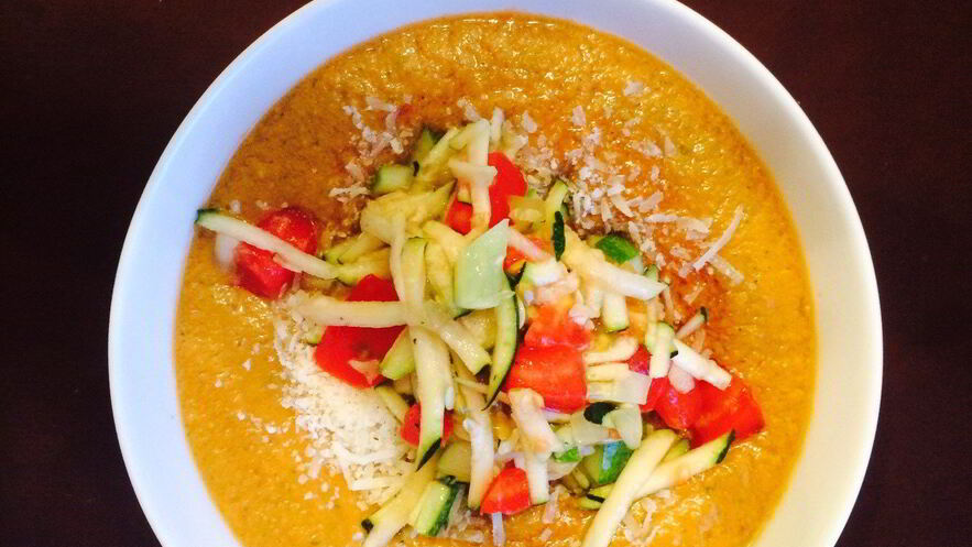 Рецепт гаспачо с заправкой из цукини