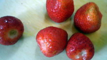 Рецепт клубнично-томатного гаспачо