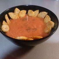 Острый гаспачо с кабачком