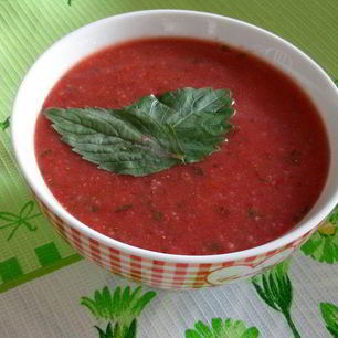 Рецепт Томатна-клубничного гаспачо