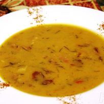 Гороховый крем-суп на копченных ребрышках