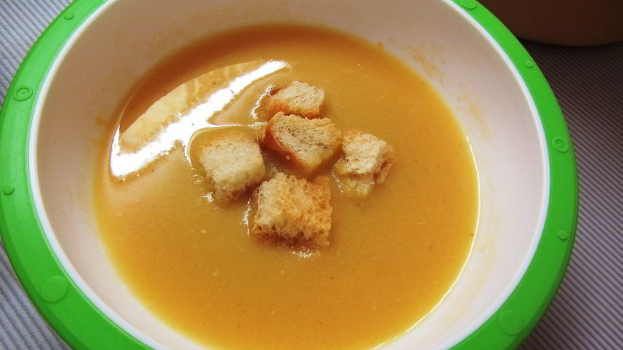 Рецепт горохового крема-супа с чесночными гренками