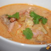 Гороховый суп на баранине с кабачком и сарделькой