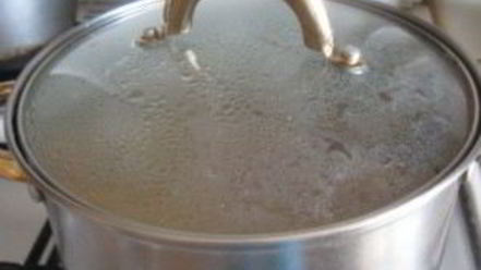 Рецепт горохового супа на косточке