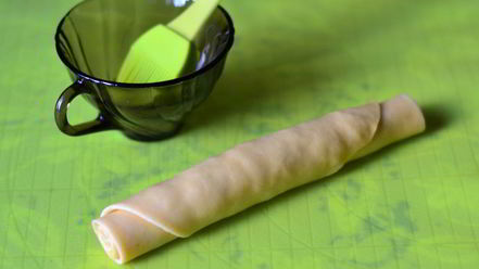 Рецепт горохового супа с чесночными рулетиками