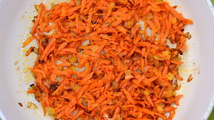 Рецепт горохового супа с чесночными рулетиками