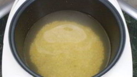 Рецепт горохового супа с копченостями в мультиварке