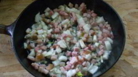 Рецепт горохового супа с копченым салом