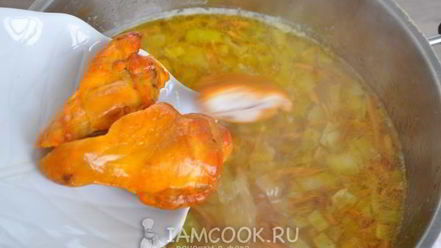 Рецепт горохового супа с копчеными крылышками