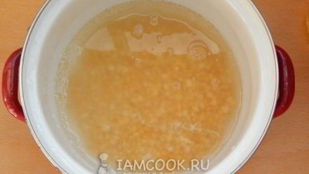 Рецепт горохового супа с копчеными свиными ребрами