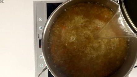 Рецепт горохового супа с мятой и свиной рулькой