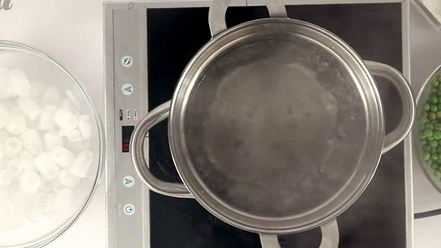 Рецепт горохового супа с мятой и свиной рулькой