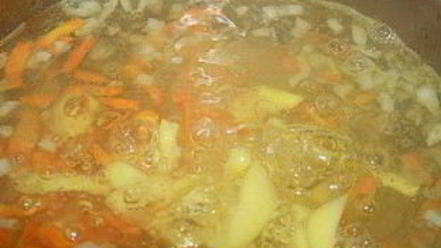 Рецепт горохового супа с тушенкой