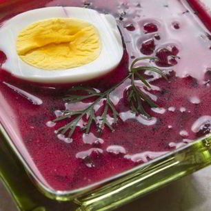 Рецепт Белорусского холодника из свеклы на минеральной воде