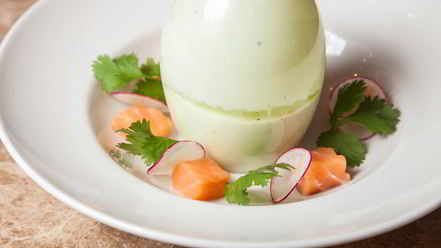 Рецепт холодного йогуртового супа из авокадо