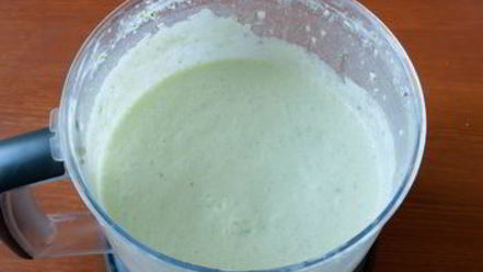 Рецепт холодного огуречного супа с зеленью