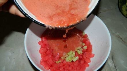 Рецепт холодного супа гаспачо из арбуза