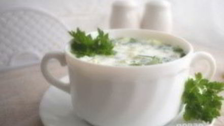 Рецепт холодного супа из кефира с огурцами и зеленью