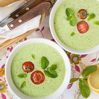 Рецепт Холодного супа из огурца и цуккини