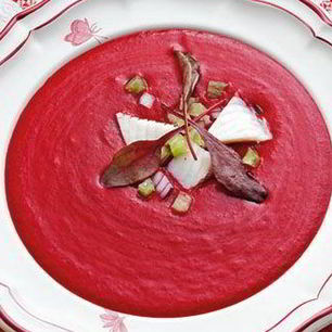 Рецепт Холодного супа с тилапией и свекольной ботвой