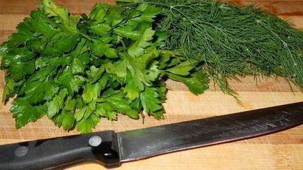 Рецепт зеленого холодного супа на кефире таратор