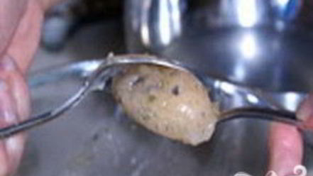 Рецепт куриного супа с клецками, сельдереем и кабачками