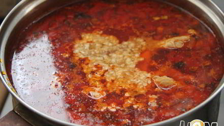 Рецепт куриного томатного супа с перцем и кукурузой