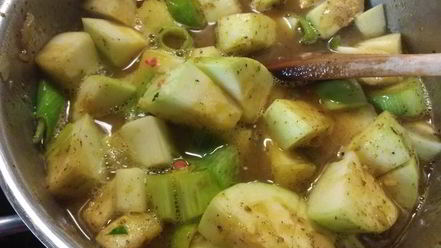 Рецепт легкого крема-супа из кабачков с карри